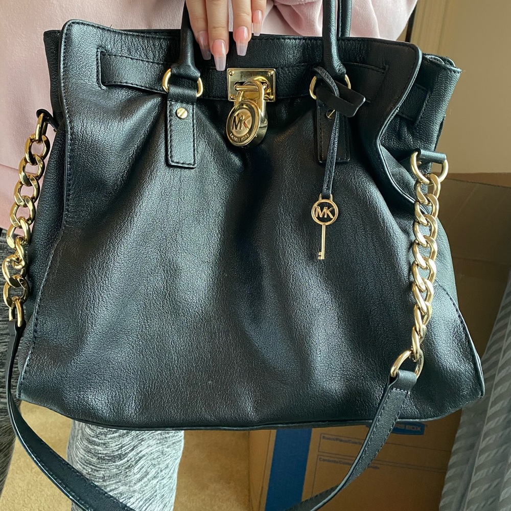 Mk large purse